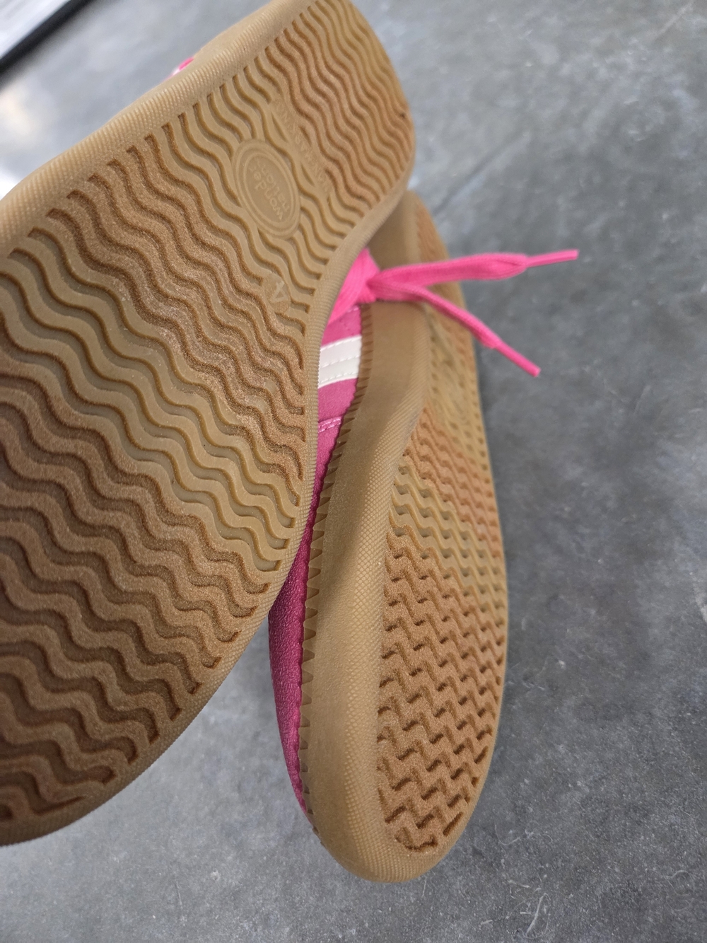 NWT wonder nation Pink and White Kids Sneakers Size 4 - Picture 5 of 6